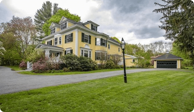 yellow sober living home in quincy ma